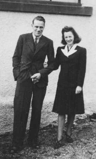Photo of photos/Ian Duncan McLennan & Joan Howard nee Walker portrait